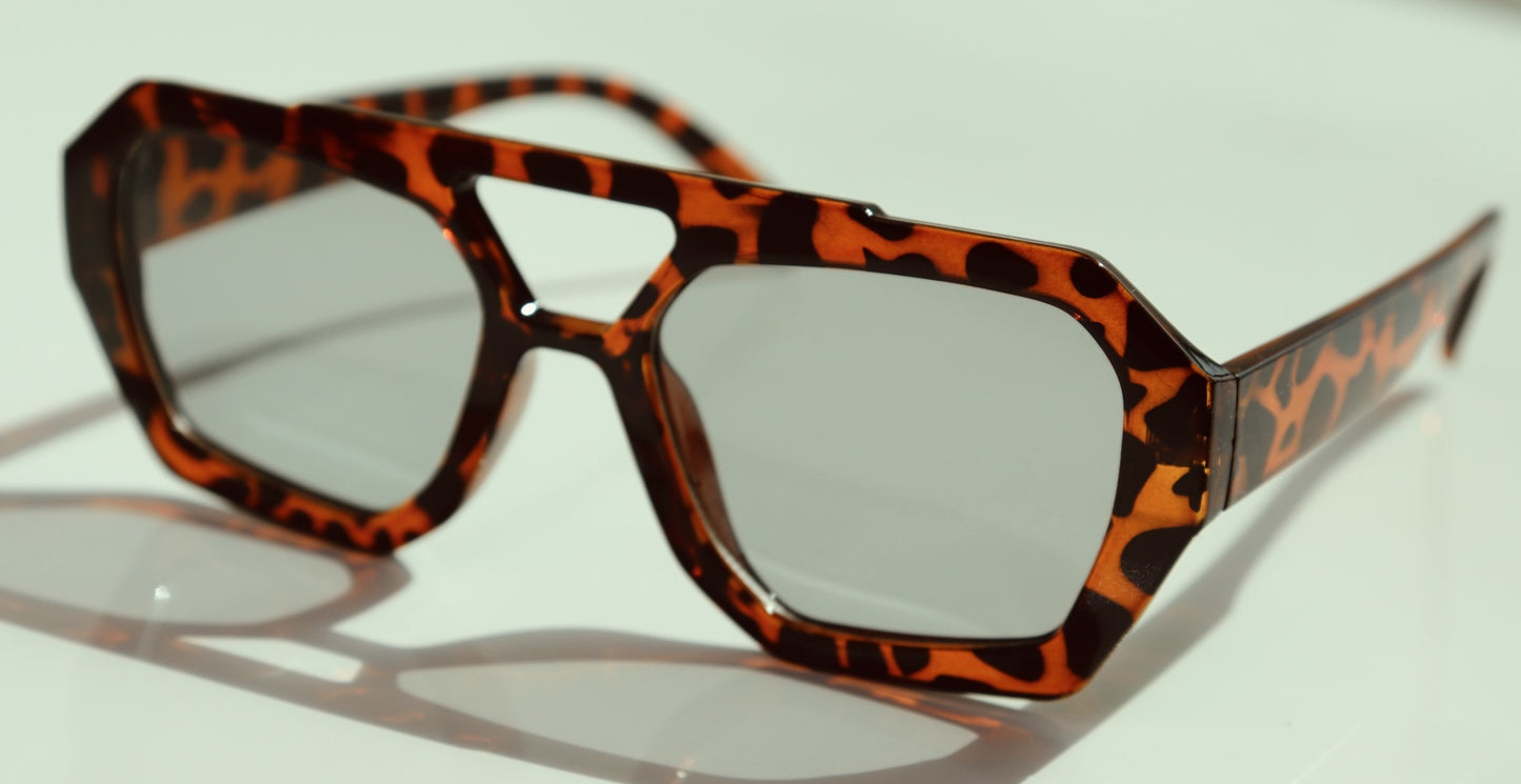 Tortoise Shell Aviators