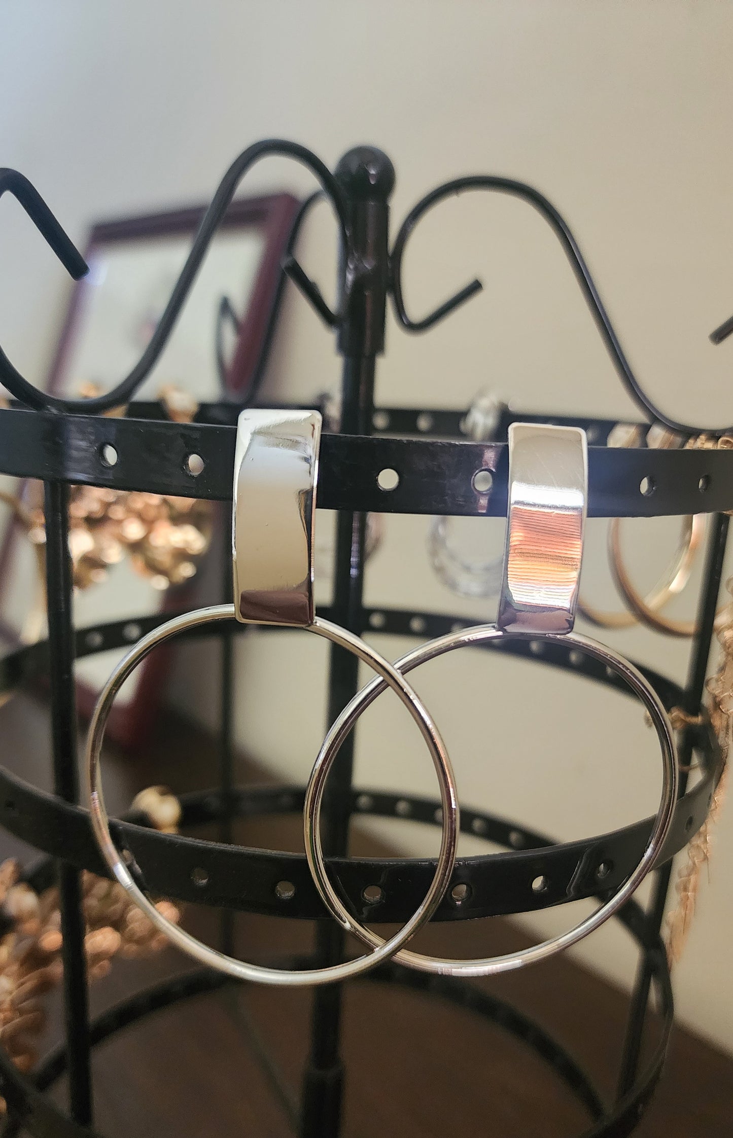 Mara Clip-On Earrings